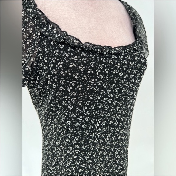 EUC No Excuse Floral Mini Dress - Picture 7 of 9